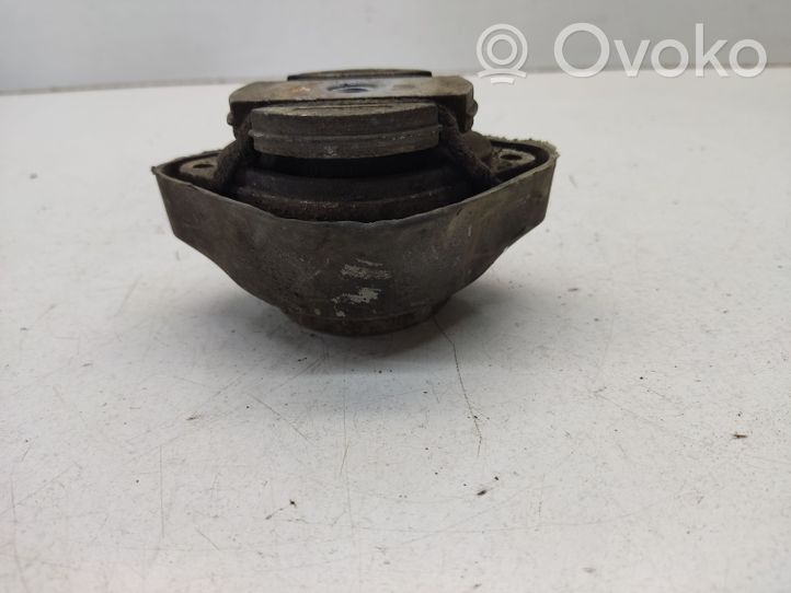 Audi A4 S4 B7 8E 8H Supporto della scatola del cambio 3618280