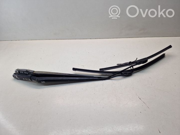 Chrysler Grand Voyager V Balai d'essuie-glace avant WS00000896