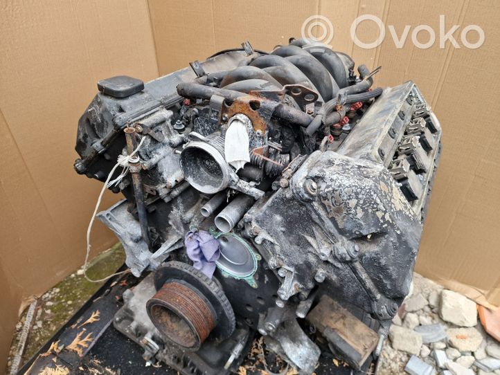 BMW 7 E32 Engine M60B30