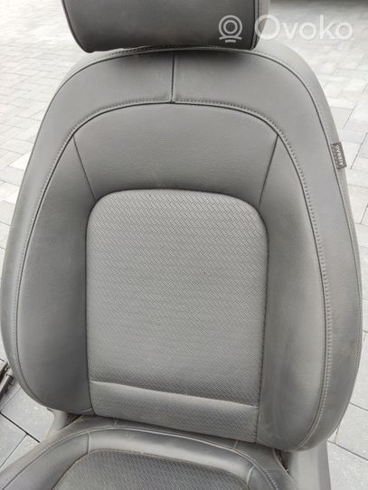 Hyundai Kona I Fotele / Kanapa / Komplet 88585J3000