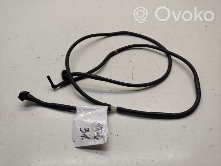 Mitsubishi Outlander Windshield washer fluid hose 