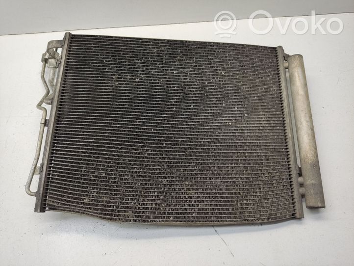 KIA Optima Jäähdyttimen lauhdutin (A/C) 976062T000