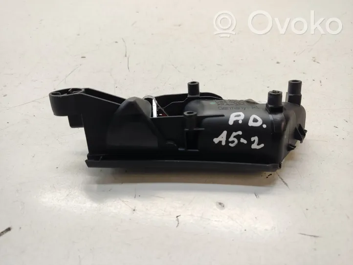 Audi A5 8T 8F Poignée inférieure de porte avant 8T0837020