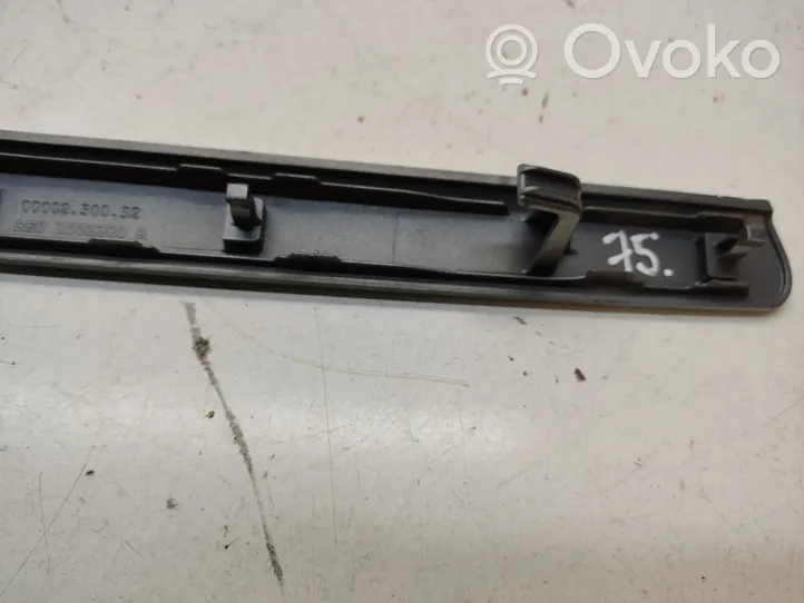 Audi A5 8T 8F Moulure/baguette de porte avant 8T0867410