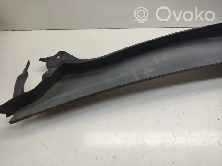 Mercedes-Benz ML W164 Rivestimento del tergicristallo A1648300328