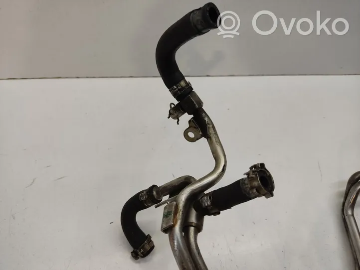 Mercedes-Benz ML W164 Tuyau depression pompe à vide A6420700532