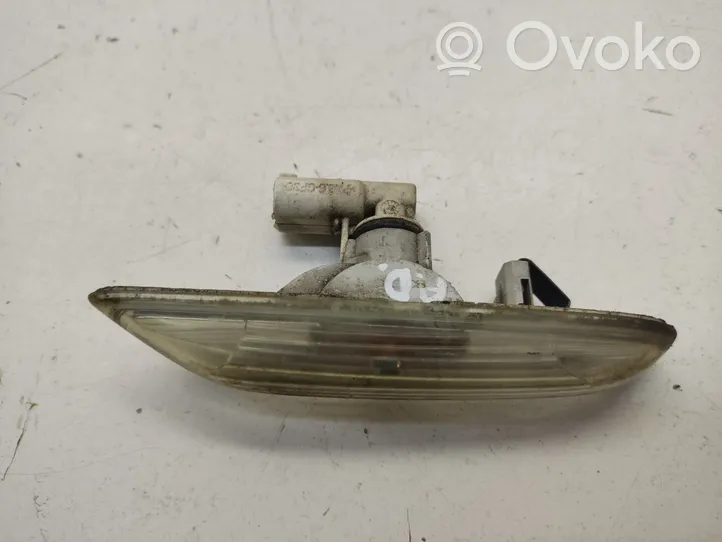 BMW 1 E81 E87 Front fender indicator light 6932998