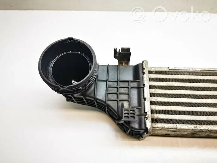 Mercedes-Benz CLS C219 Chłodnica powietrza doładowującego / Intercooler A2115003902