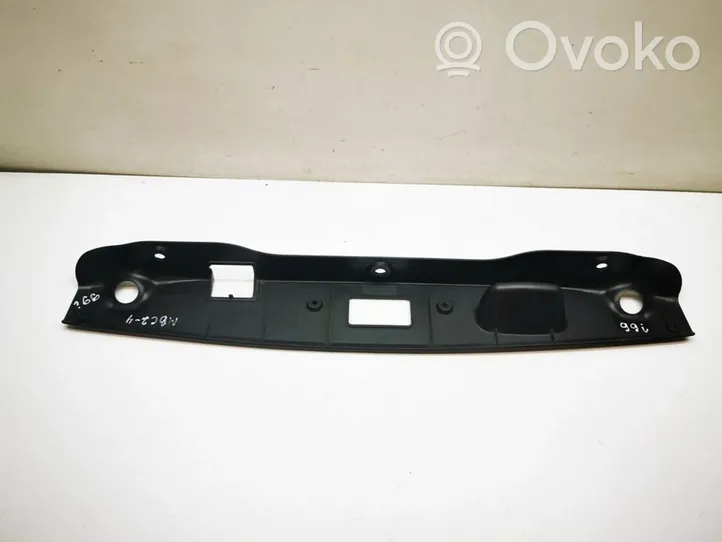 Mercedes-Benz C W204 Rivestimento portellone A2047580002