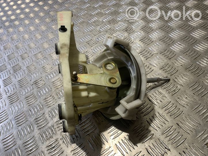 Volvo S60 Pavarų dėžės detalė 30713357