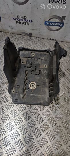 Volvo V60 Boîte de batterie 31299569