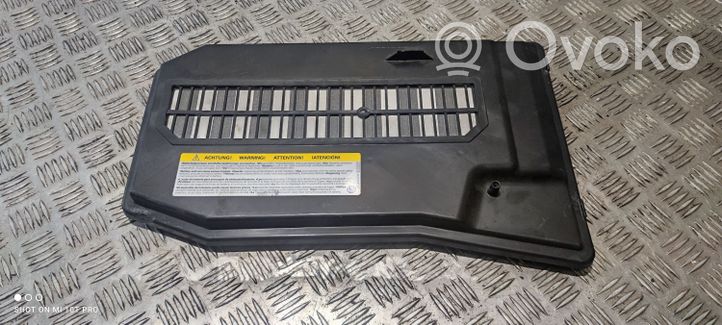 Porsche Cayenne (92A) Couvercle de boîtier de batterie 7L0864643