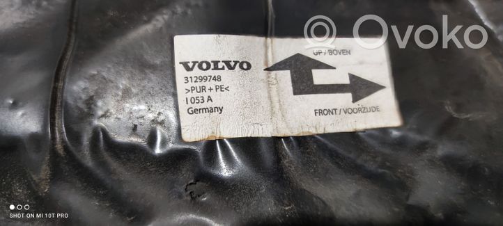 Volvo XC60 Wygłuszenie / Pianka błotnika przedniego 31299748