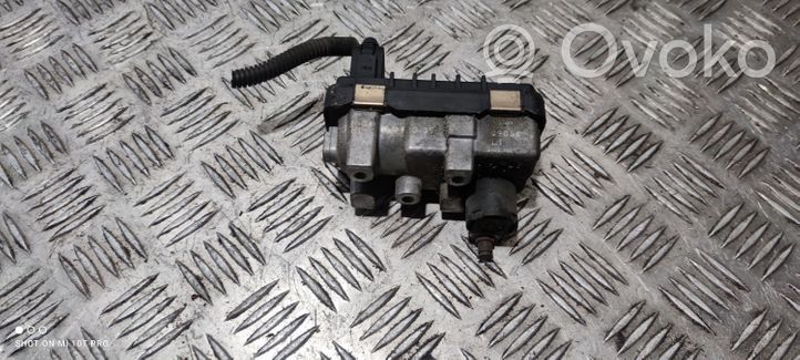 Volvo XC70 Turbine electric control actuator 30753475