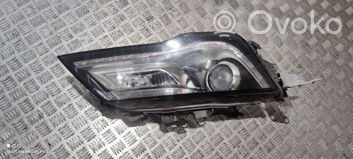 Audi A7 S7 4G Lampa przednia 4G8941006