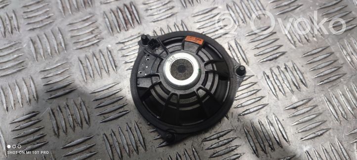 Dodge Challenger Subwoofer-bassokaiutin A2318201202