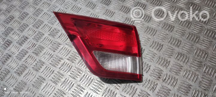 Jeep Grand Cherokee Galinis žibintas dangtyje 57010274AE