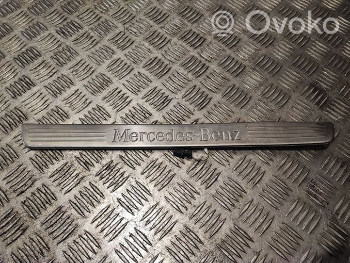 Mercedes-Benz GLE (W166 - C292) Copertura del rivestimento del sottoporta anteriore A1666808600