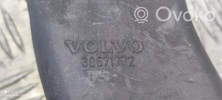 Volvo V60 Parte del condotto di aspirazione dell'aria 30671772