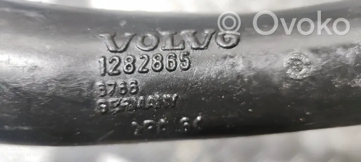 Volvo V70 Välijäähdyttimen letku 1282865