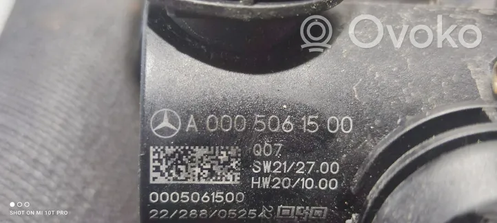 Mercedes-Benz EQB Jäähdytin-lämmittimen ohjausventtiili A0005061500