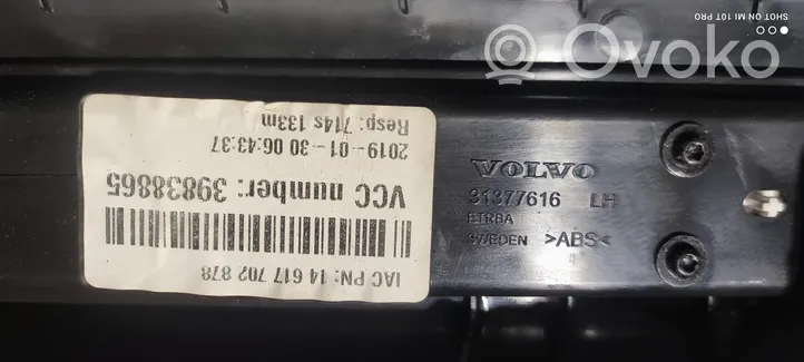 Volvo S90, V90 Copertura del rivestimento del sottoporta anteriore 31377616