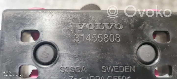 Volvo S90, V90 Autres éléments garniture de coffre 31455808