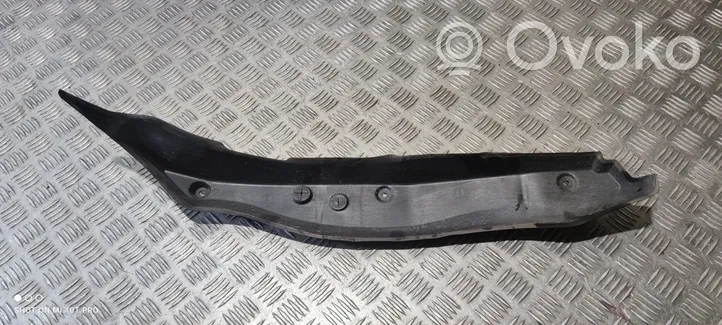 Mercedes-Benz C W205 Rivestimento dell’estremità del parafango A2058890125