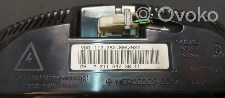 Mercedes-Benz E W211 Tachimetro (quadro strumenti) A2115403611