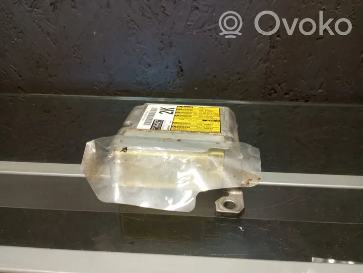 Toyota RAV 4 (XA30) Oro pagalvių valdymo blokas 8917042211