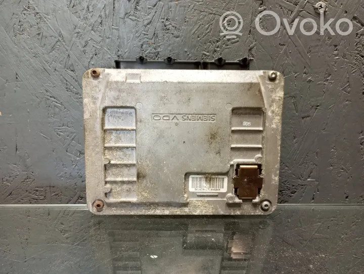 Volkswagen Polo IV 9N3 Engine control unit/module 03E906023D