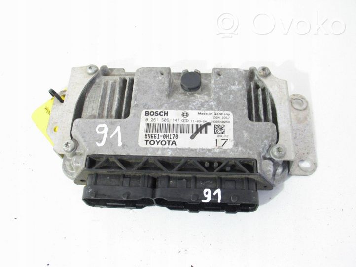 Toyota Aygo AB40 Komputer / Sterownik ECU silnika Array