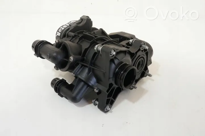 BMW 3 G20 G21 Boîtier de thermostat 8642560