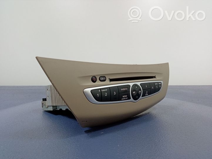 Renault Laguna III Panel / Radioodtwarzacz CD/DVD/GPS 281150007R