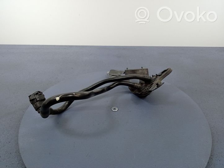 Volvo S90, V90 Variklio aušinimo vamzdelis (-ai)/ žarna (-os) 31657347