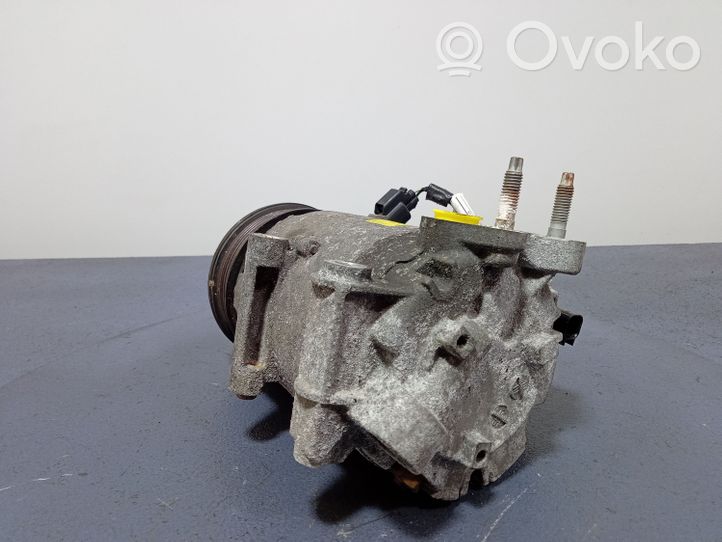 Ford Focus Compressore aria condizionata (A/C) (pompa) AV11-19D629-BA