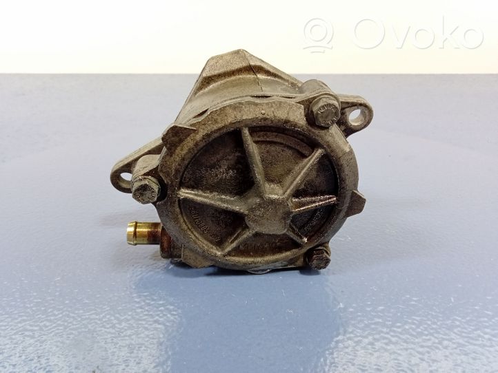 BMW 5 E39 Vacuum pump 2249939