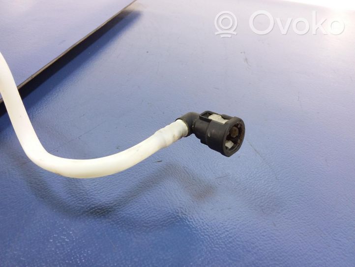 Volkswagen Golf Sportsvan Tuyau d'alimentation conduite de carburant 