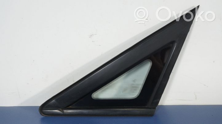 Subaru Tribeca Ventanilla de ventilación de la puerta delantera cuatro puertas 