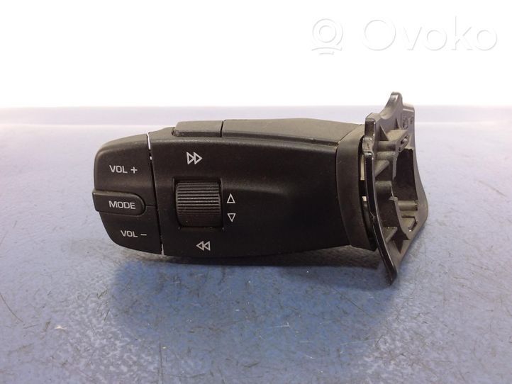 Seat Ibiza IV (6J,6P) Head unit multimedia control 5J0959849