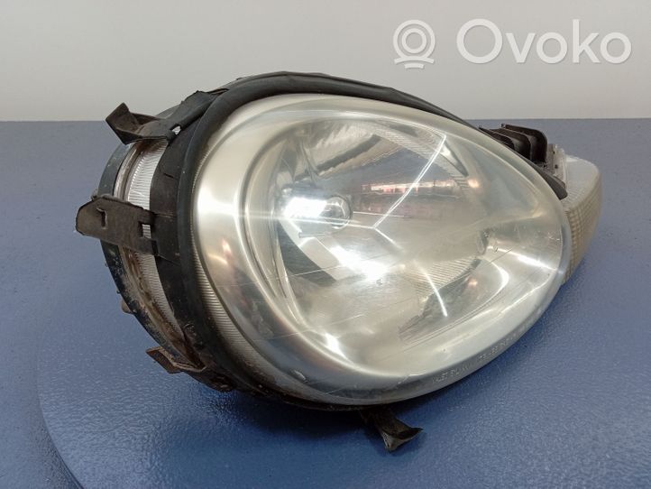 Dodge Neon Lampa przednia 01