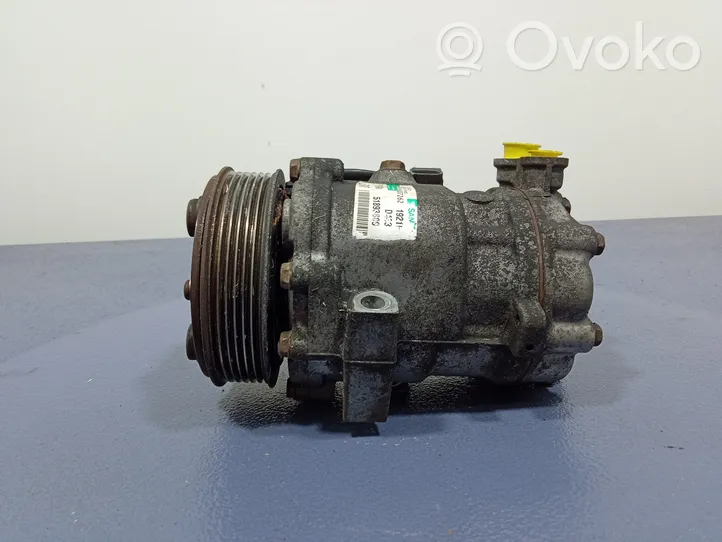 Fiat Punto (199) Ilmastointilaitteen kompressorin pumppu (A/C) 51893889