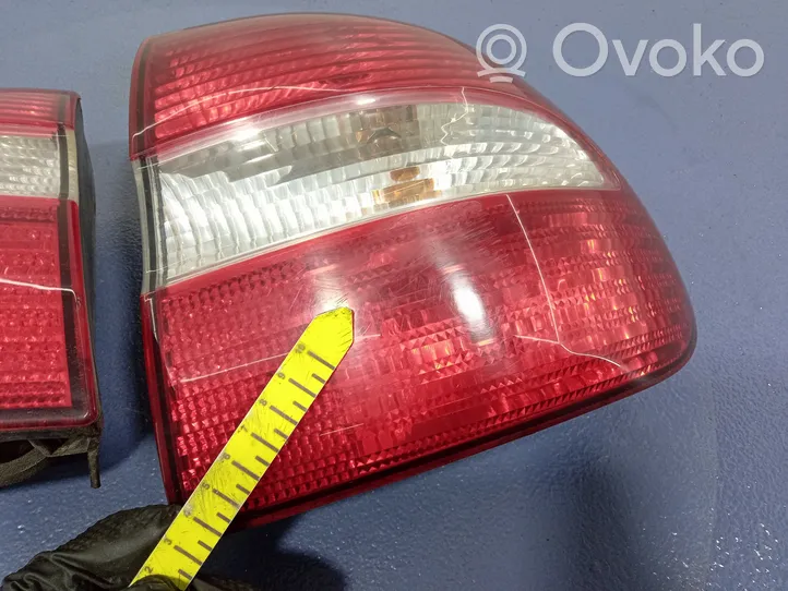 Volvo S40, V40 Lampa tylna 30887333