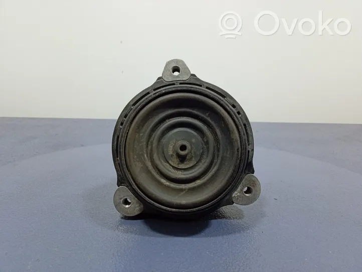 BMW X3 G01 Dzinēja spilvena vakuuma vārsts 6860458