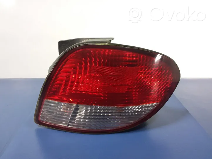 Audi Coupe Galinis žibintas kėbule 92402-275