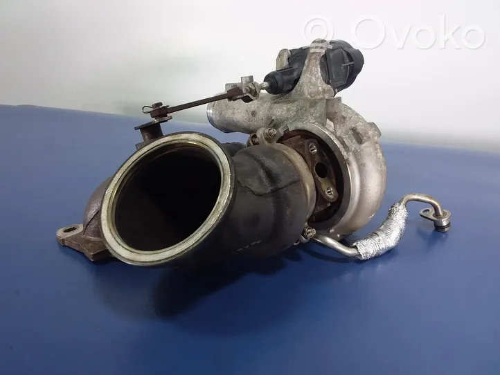 BMW M4 F82 F83 Pièces d'aspiration d'air turbo 7850279