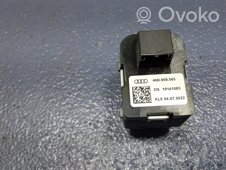 Audi Q4 Sportback e-tron Przycisk / Włącznik podgrzewania lusterek 4N0959565