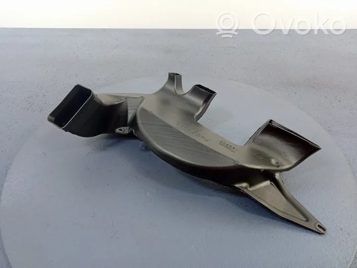 BMW 1 F40 Intake resonator 6823275