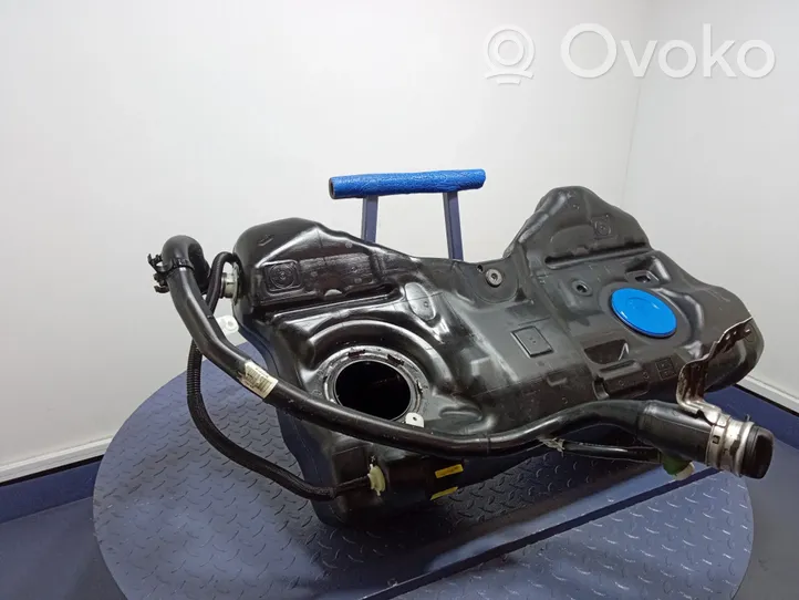 BMW 5 G30 G31 Serbatoio del carburante 56646711