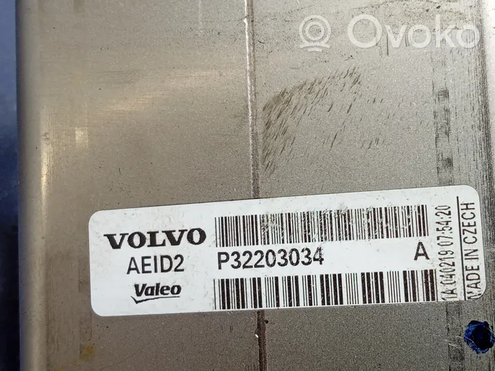 Volvo XC60 Refroidisseur de vanne EGR 32203034